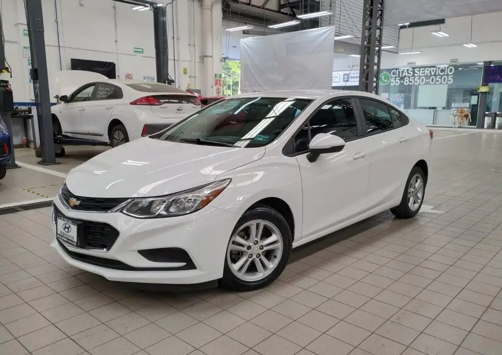 Chevrolet Cruze usado 2017 en venta #2