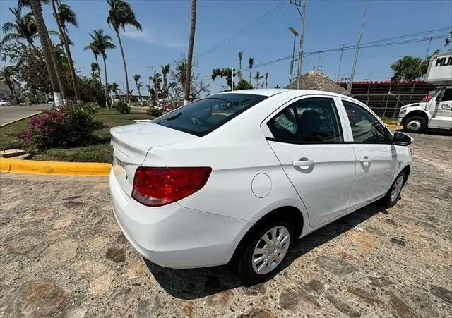 Chevrolet Aveo usado 2020 en venta #3