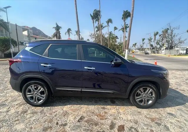 Kia Seltos usado 2023 en venta #2