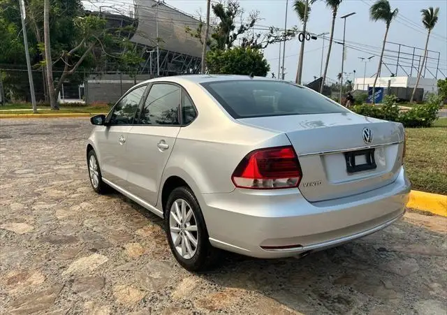 Volkswagen Vento usado 2018 en venta #5