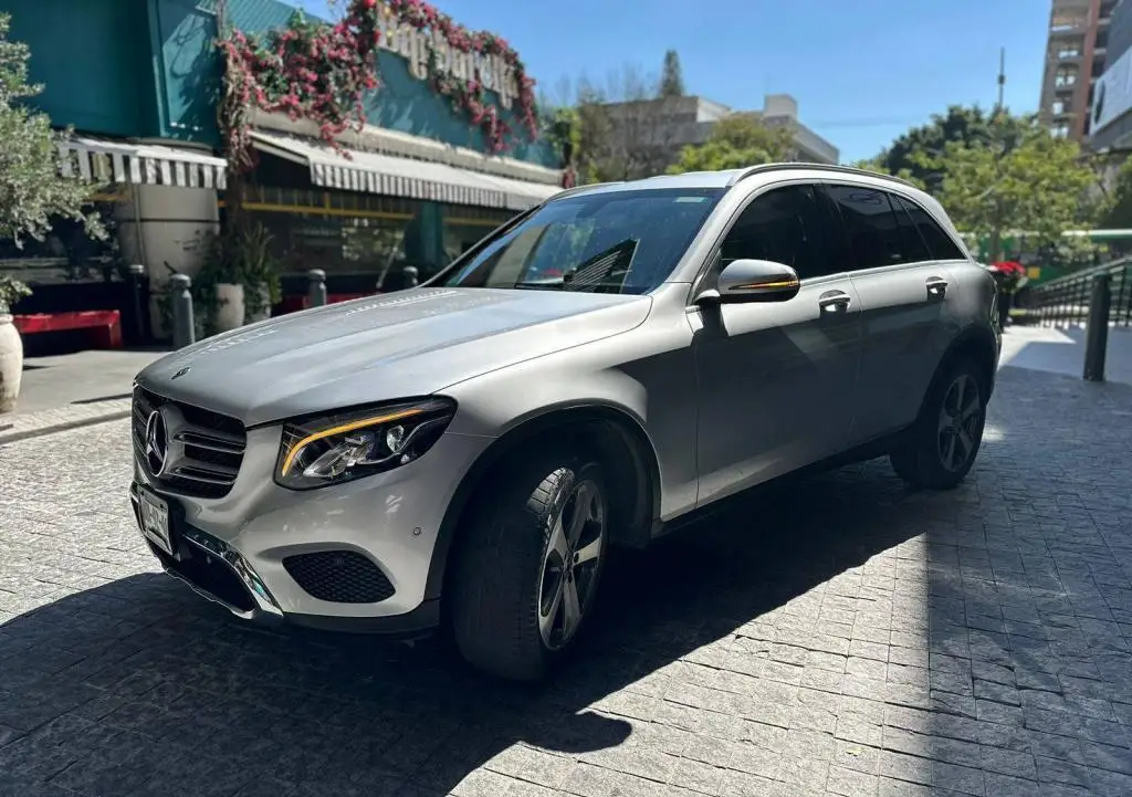 Mercedes Benz usado 2018 en venta #4
