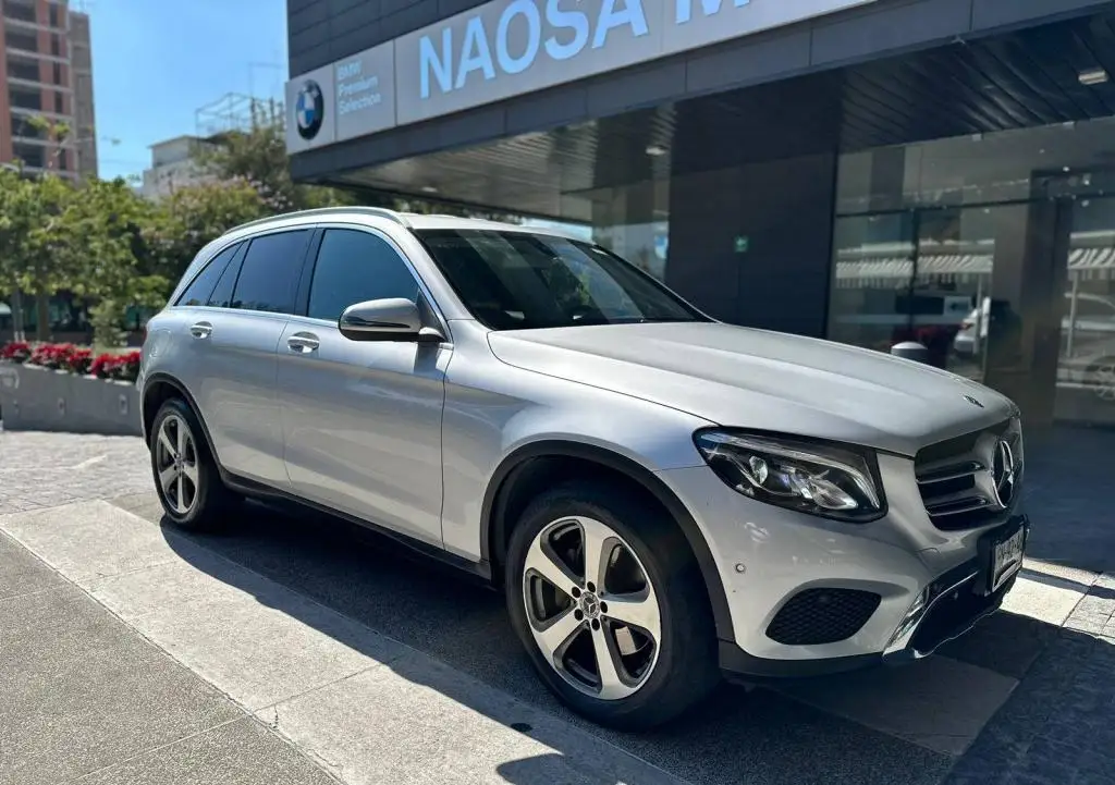 Mercedes Benz usado 2018 en venta #1
