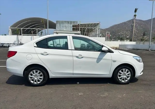 Chevrolet Aveo usado 2020 en venta #2