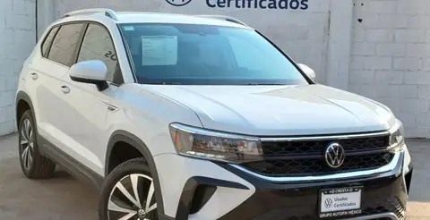 Volkswagen Taos