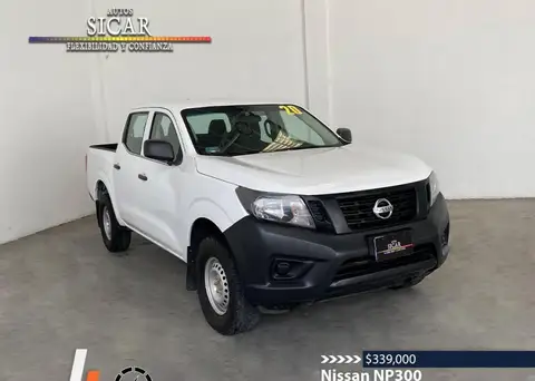 Nissan NP300 Doble Cabina