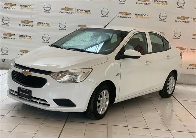 Chevrolet Aveo usado 2020 en venta #3