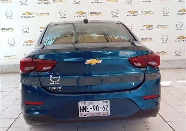 Chevrolet Onix usado 2021 en venta #6