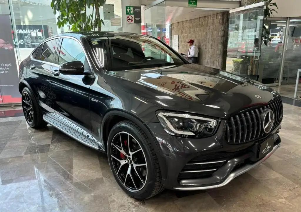 Mercedes Benz usado 2021 en venta #1