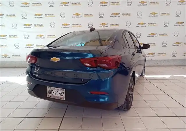 Chevrolet Onix usado 2021 en venta #2
