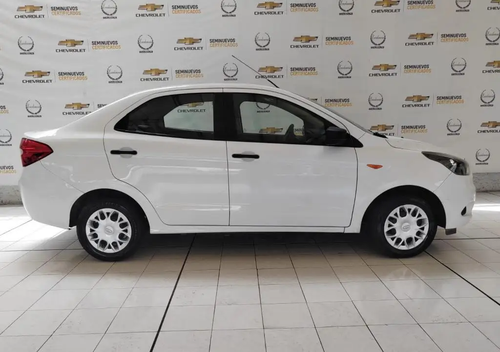 Ford Figo usado 2018 en venta #7