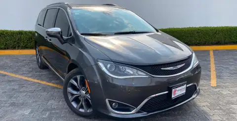 Chrysler Pacifica