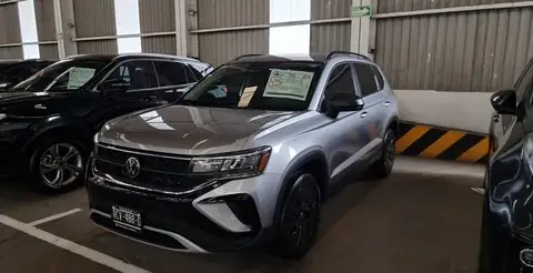 Volkswagen Taos