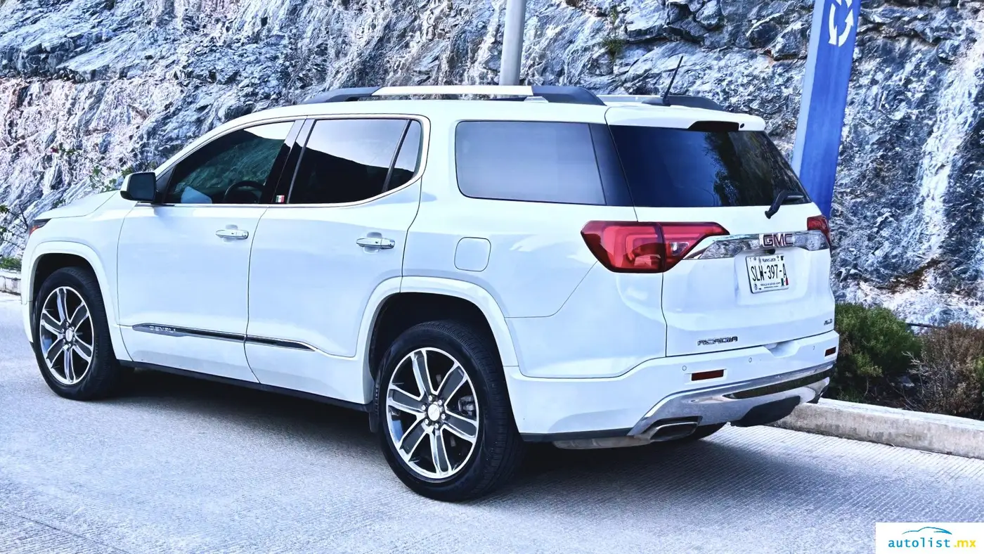 GMC Acadia 6 PASAJEROS ASIENTOS EN PIEL usado 2017 en venta #2