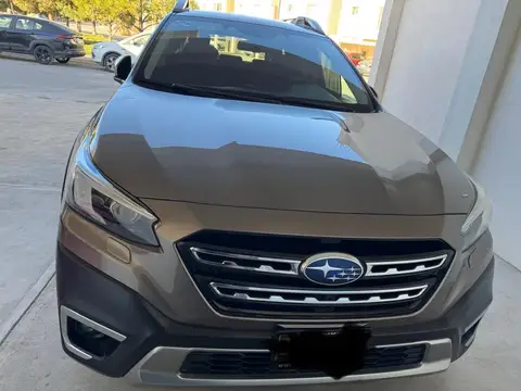 Subaru Outback Acabados premium