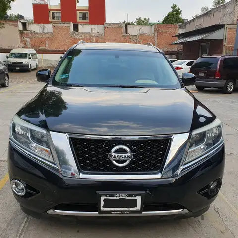 Nissan Pathfinder Exclusive