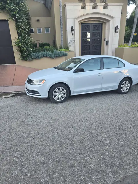 Volkswagen Jetta 2.0 L tryptonic