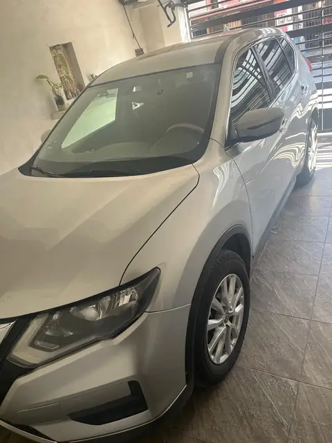 Nissan X-Trail Sense