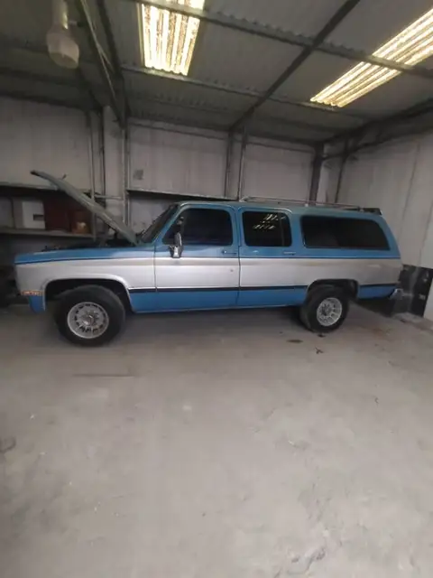 Chevrolet Suburban Transmisión reforzada